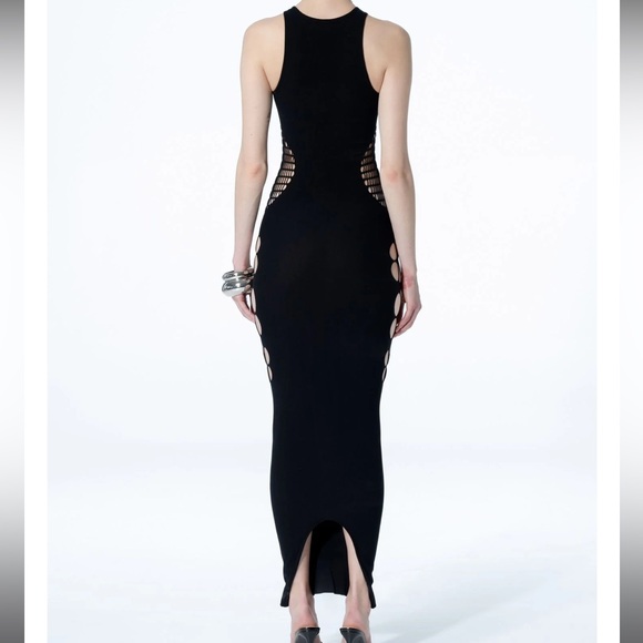 The Kript Valentina Dress (one size) - Picture 2 of 4